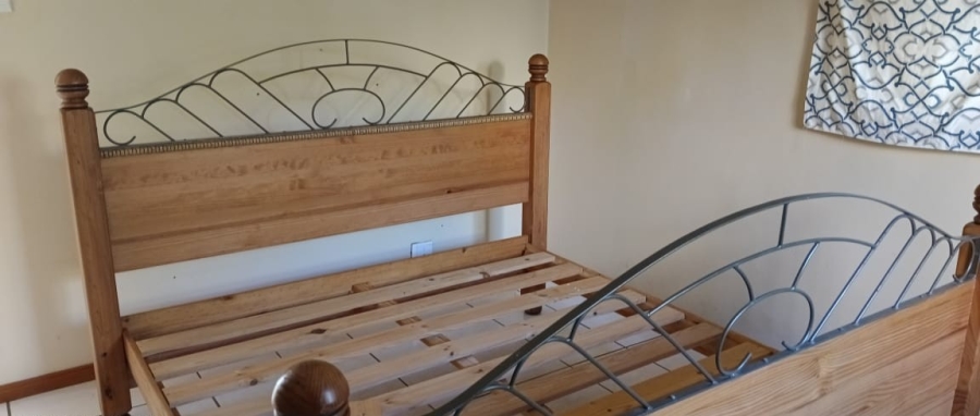 4 Bedroom Property for Sale in Aalwyndal Western Cape